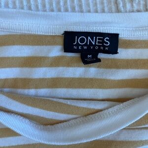 Jones New York Cream & Mustard Striped Crew Top